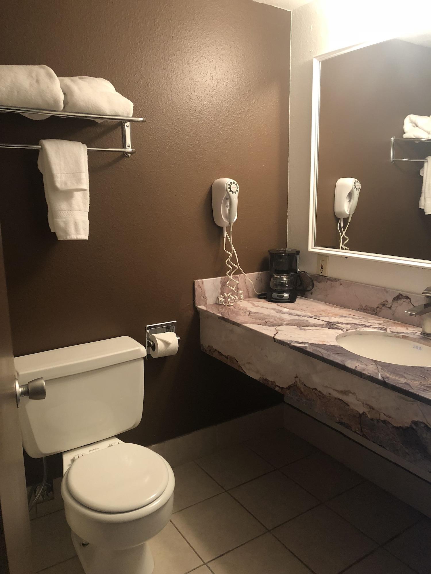 Fairbridge Inn & Suites - לואיסטון מראה חיצוני תמונה