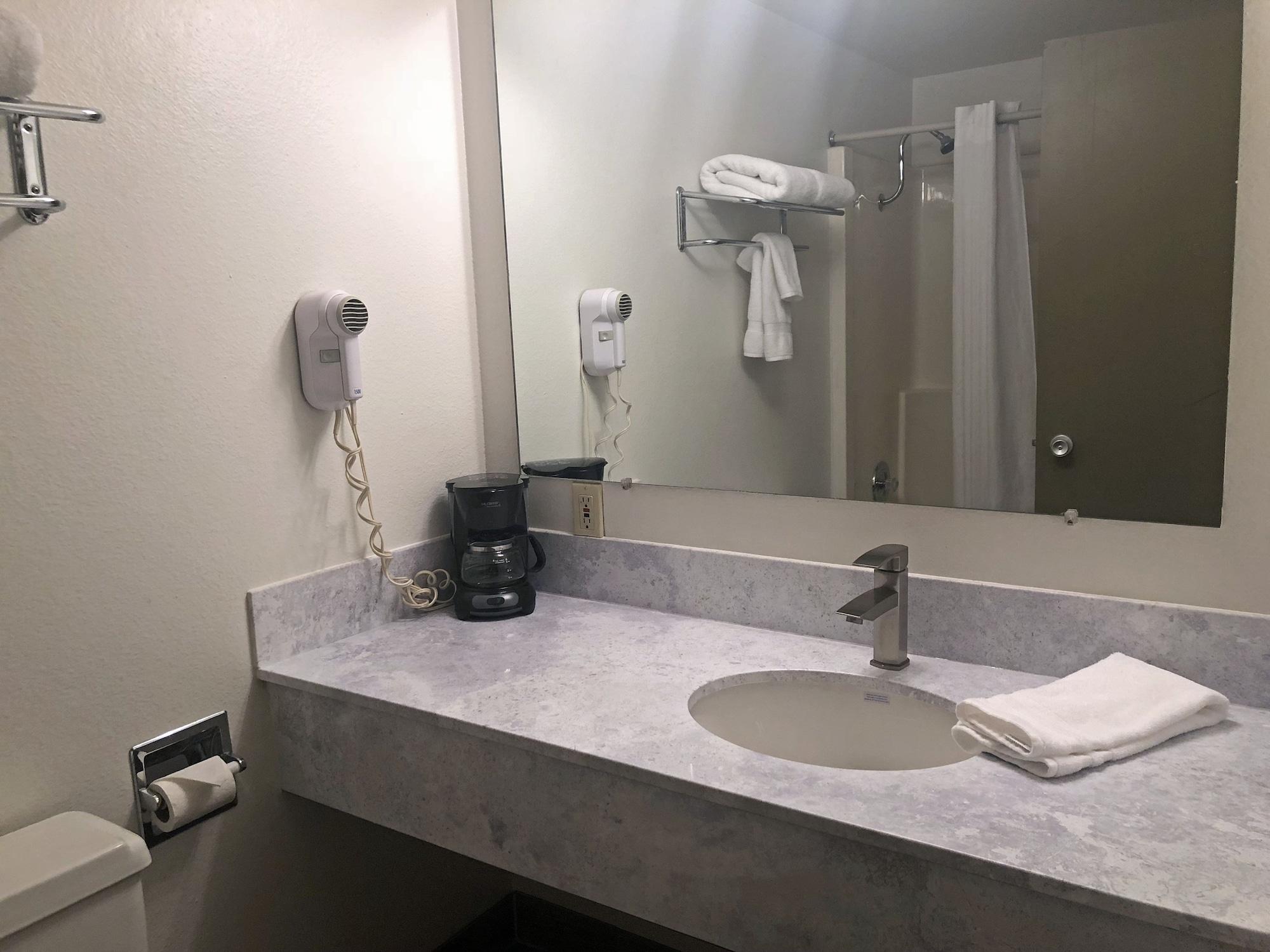 Fairbridge Inn & Suites - לואיסטון מראה חיצוני תמונה